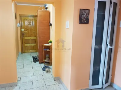 DECOMANDAT! Ap 3 camere, zona Victoriei-Garii in Sup de 78mp - foto 9