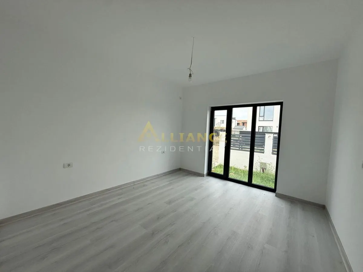Casa individuala ||4 camere 2 bai || 416 mp teren || - foto 7