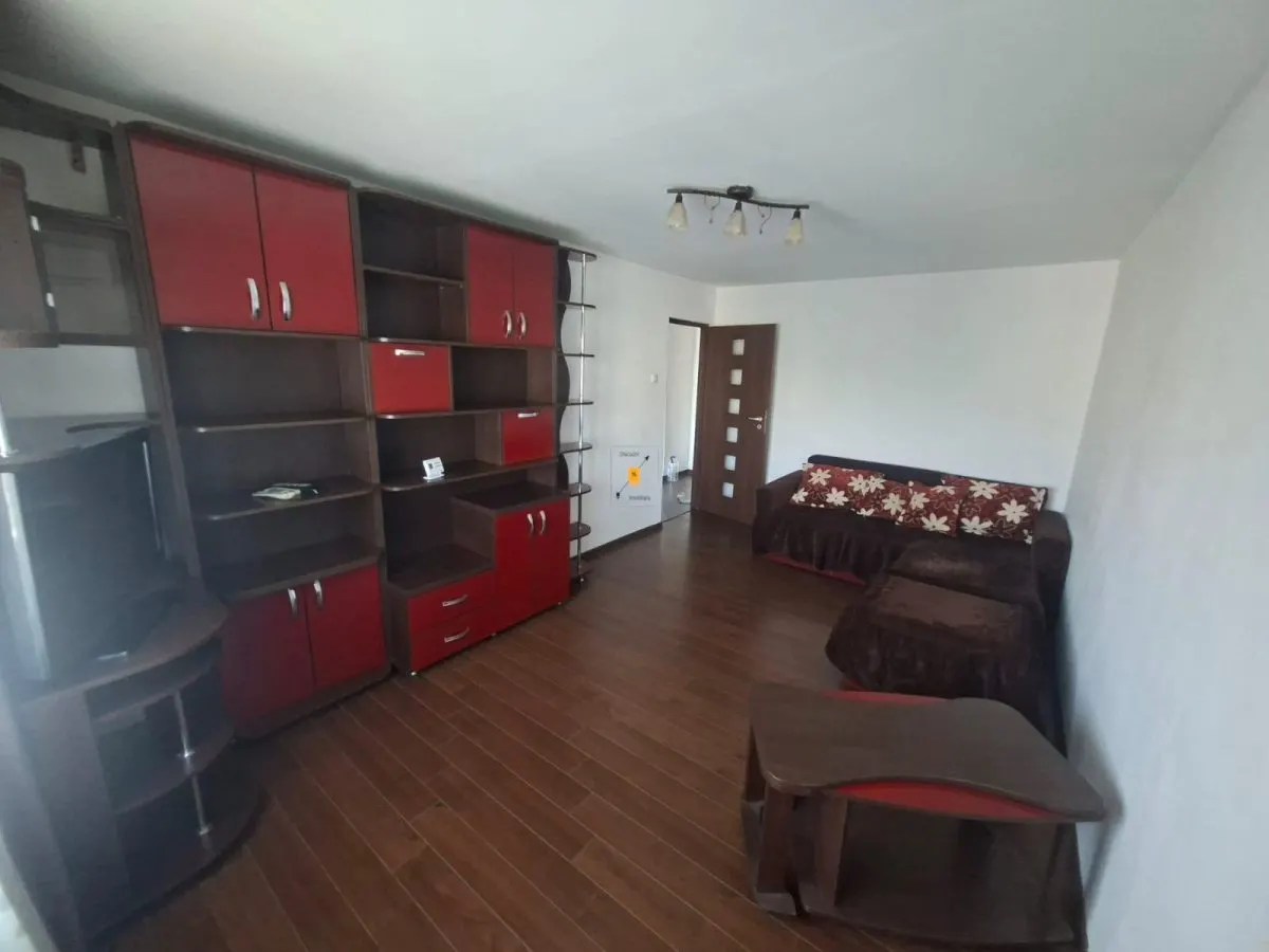 Inchiriere apartament 3 camere zona Mihai Bravu - foto 1