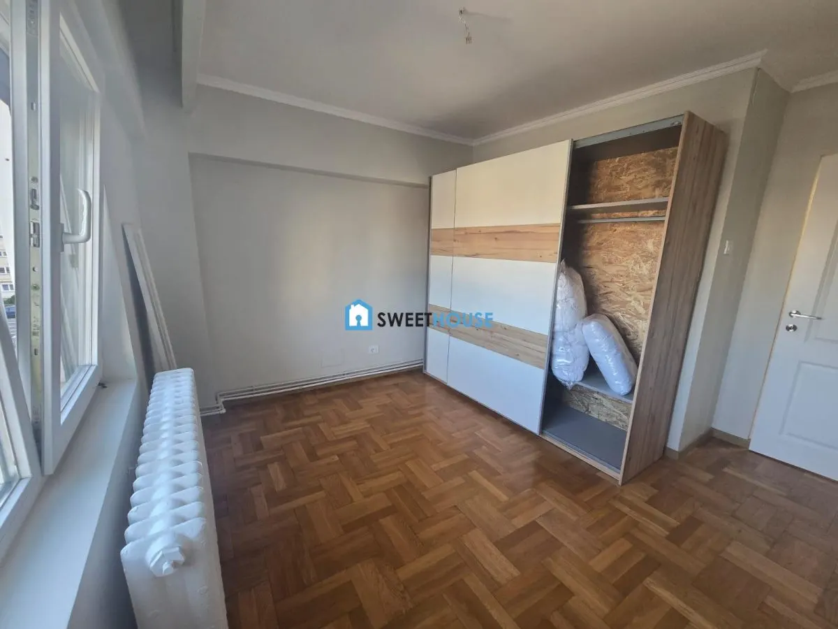 Apartament cu 3 camere de inchiriat in Fagaras zona centrala - foto 16
