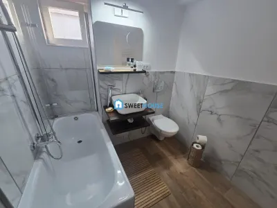Apartament cu 3 camere de inchiriat in Fagaras zona centrala - foto 8