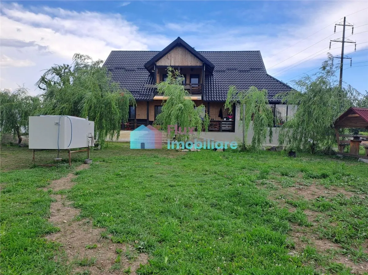 Casa cu teren si iazuri in Fantana Mare - foto 13