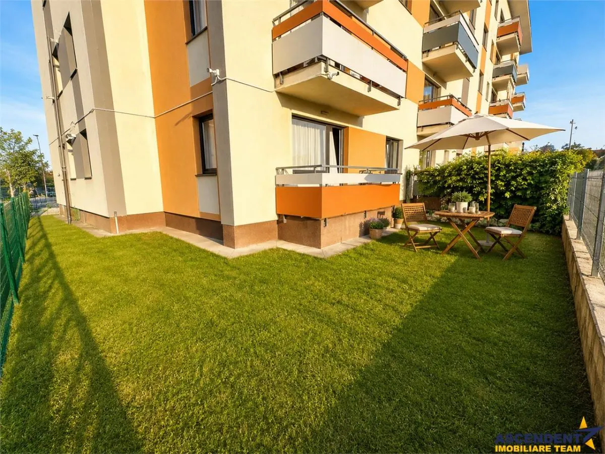 Cu gradina si loc parcare, apartament 2 camere, 63mp, decomandat, Tractorul, Brasov - foto 1