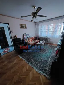 Apartament 2 camere Nicolina - foto 4