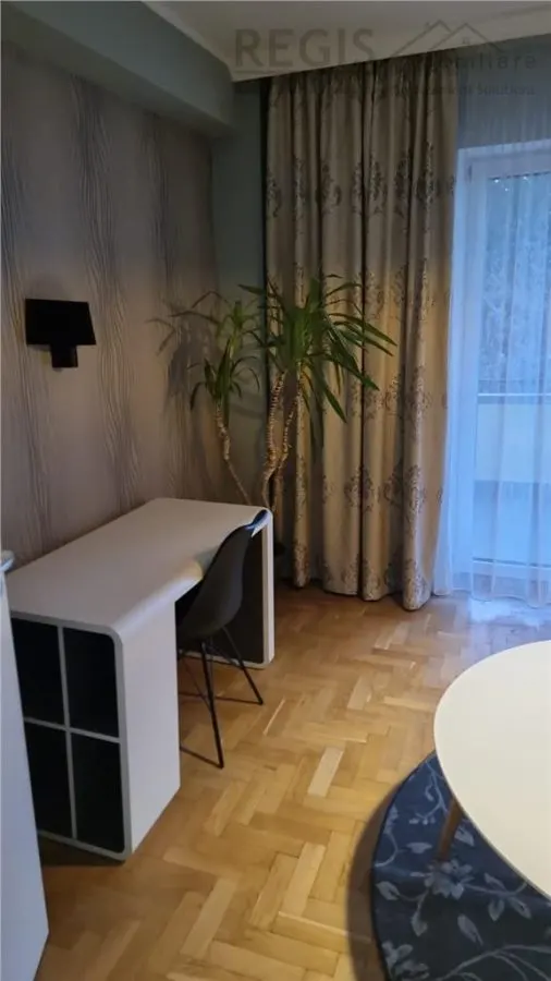 Apartament spatios 4 camere 140mp Centrul Nou Brasov - foto 1