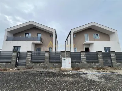 Casa Individuala P+M - 4 camere - Pompa de Caldura-Panouri Solare - foto 1