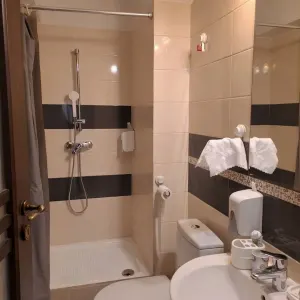 Apartament 4 camere Iasicon - 700 euro - foto 7