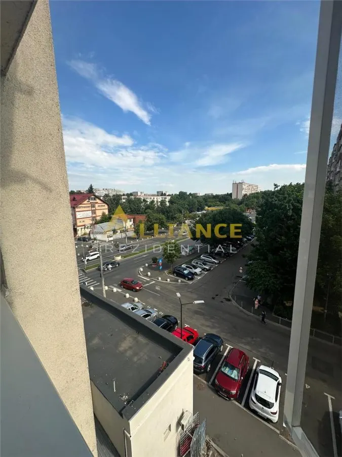 2 camere decomandat  Bdul Constantin Brancoveanu | Bloc reabilitat 85.000 â‚¬ - foto 13