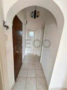 RECO Apartament spatios cu 3 camere, tavan inalt, zona Republicii â€“ ideal pentru familie sau investitie - foto 8