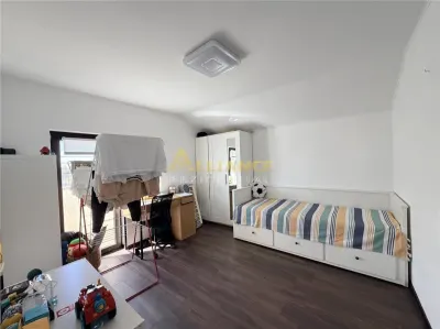 Casa de vanare , 4 camere , mobilat utilat - foto 16