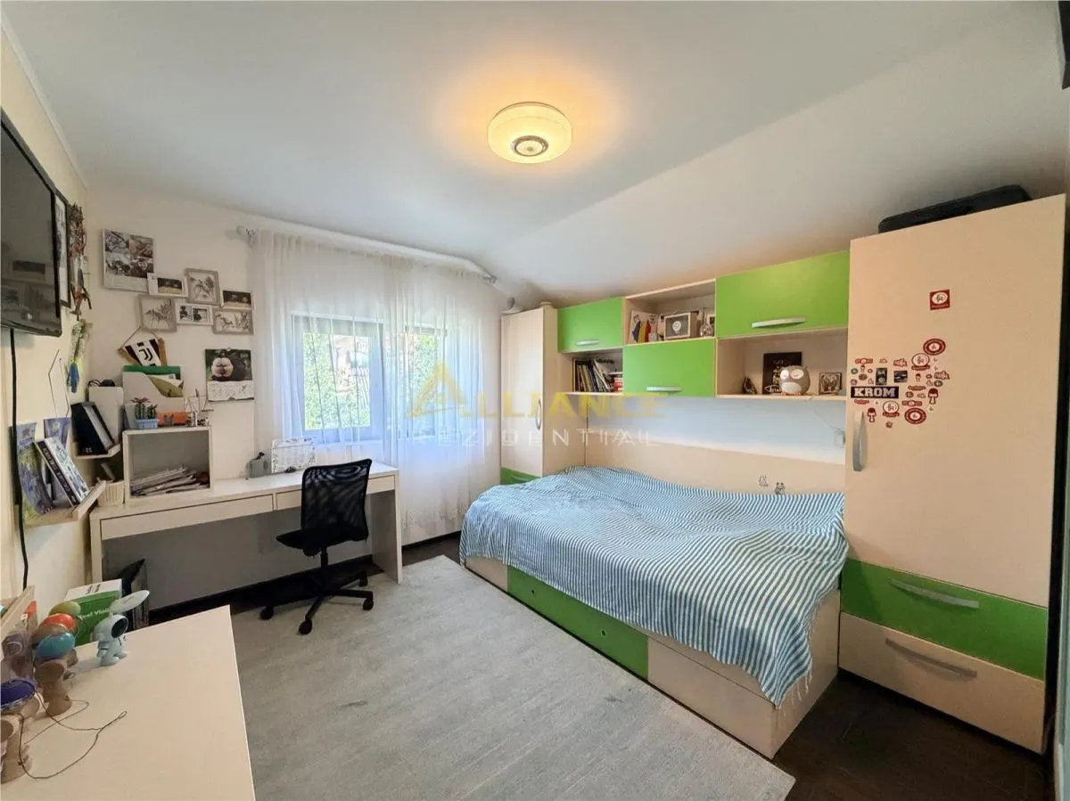 Casa de vanare , 4 camere , mobilat utilat - foto 19
