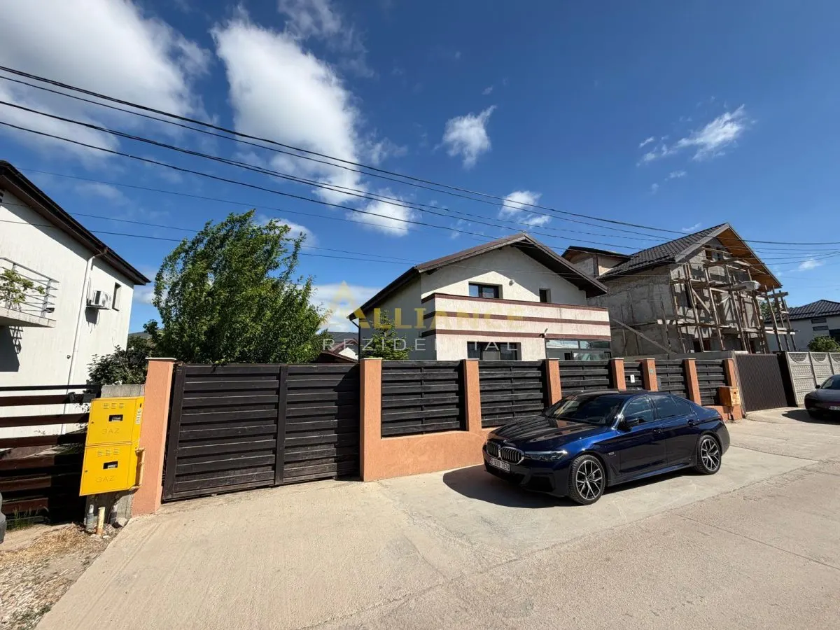 Casa de vanare , 4 camere , mobilat utilat - foto 4
