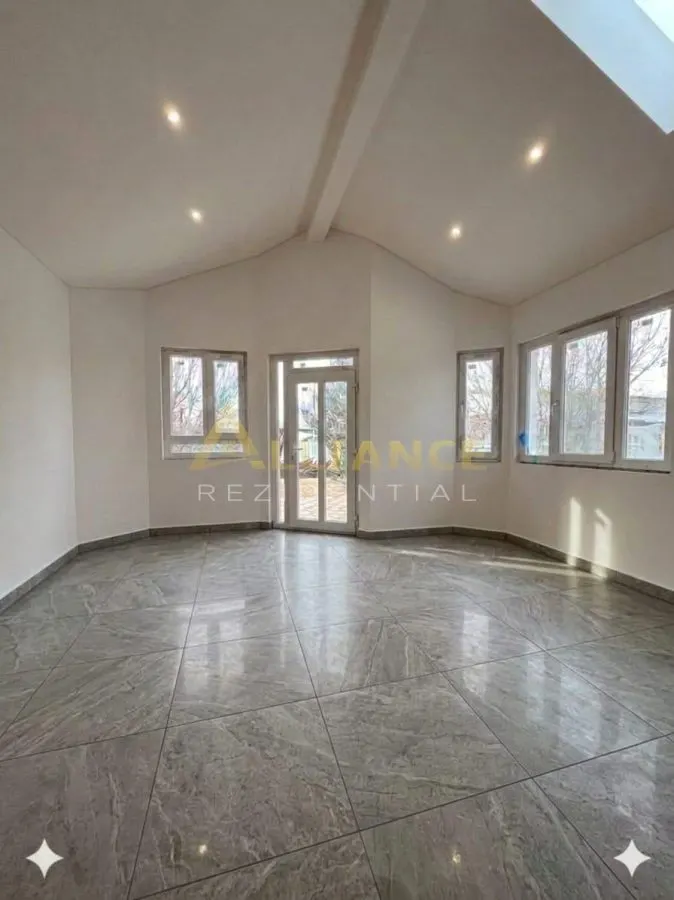 Casa Individuala - 6 camere - 3 bai - 550 mp teren - foto 12
