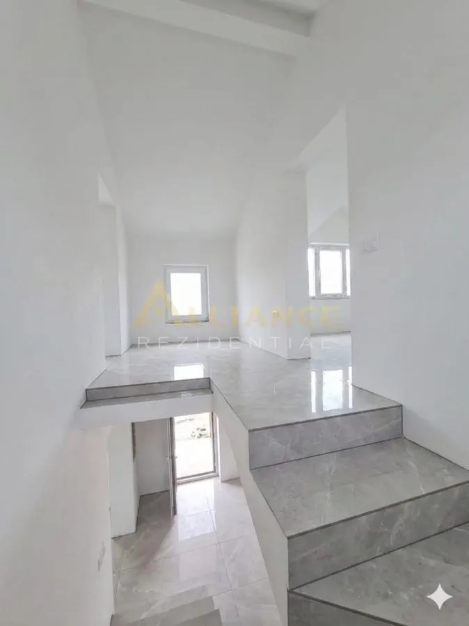 Casa Individuala - 6 camere - 3 bai - 550 mp teren - foto 15