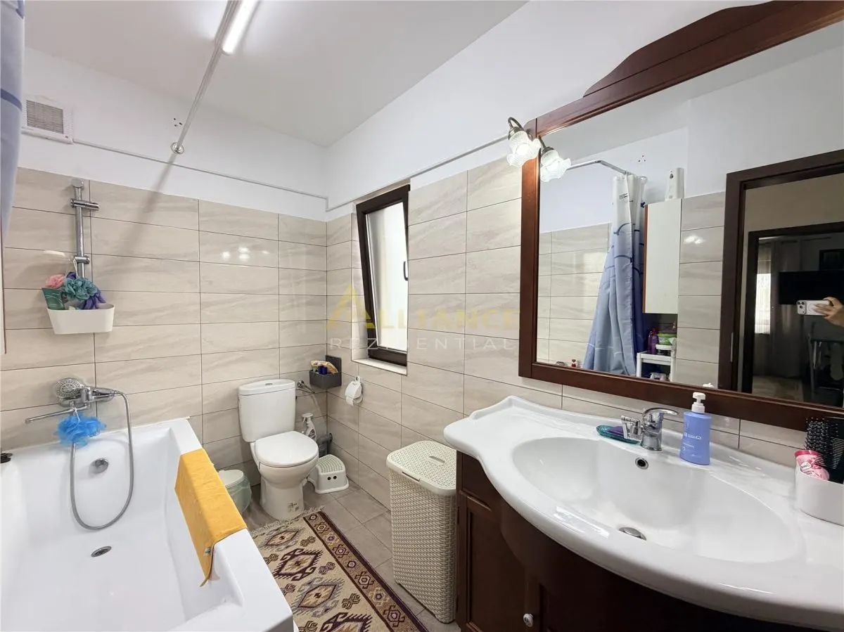 Vila individuala || mobilata complet || aces facil STB - foto 17