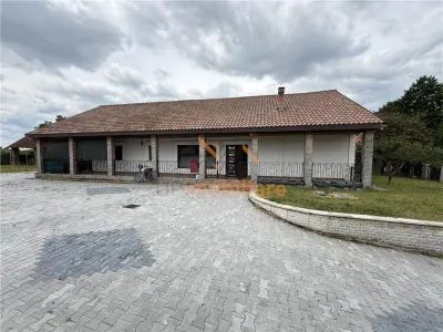 CASA PLAN PARTER | TEREN 2385 MP | ACCES AUTO | TILEAGD | BIHOR - foto 9