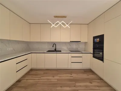 Apartament nou 2 camere, UMF, prima inchiriere, etaj 1, Targu Mures - foto 2