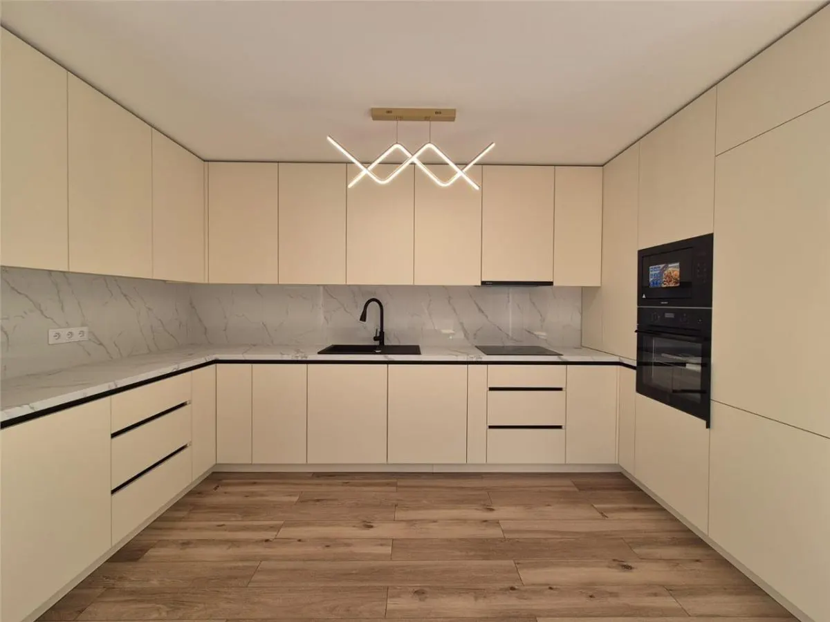 Apartament nou 2 camere, UMF, prima inchiriere, etaj 1, Targu Mures - foto 2