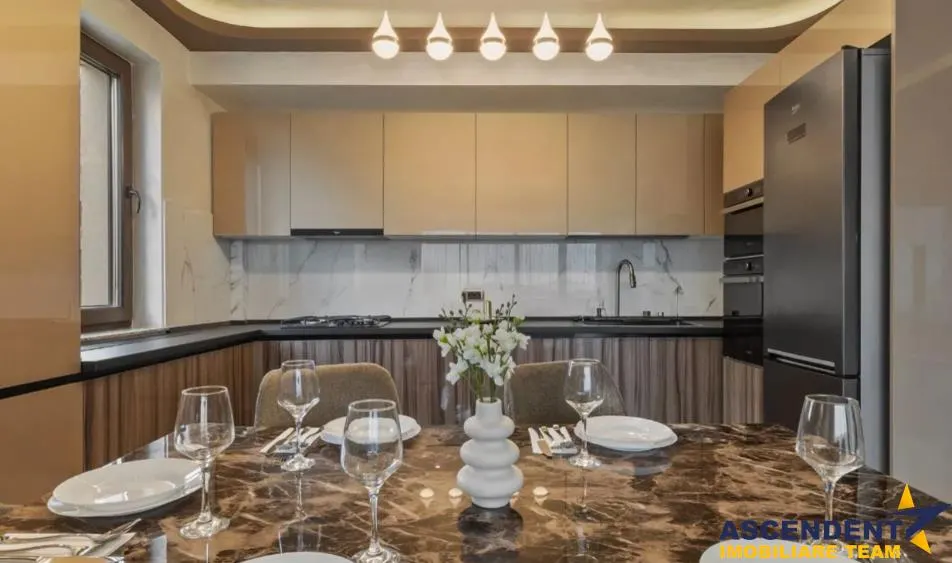 Apartament de lux 4 camere 116 mp Locatie Premium langa Mall Coresi - foto 2