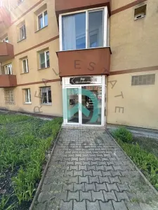 Spatiu comercial de inchiriat - foto 1
