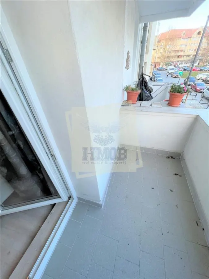 Apartament etajul 1 cu 3 camere 2 bai 2 balcoane zona centrala - foto 12