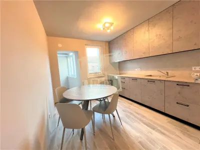 Apartament etajul 1 cu 3 camere 2 bai 2 balcoane zona centrala - foto 8