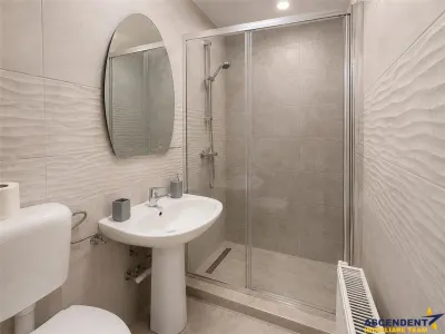 Apartament 2 camere, recent renovat, parter, loc parcare, zona Garii, Brasov - foto 4