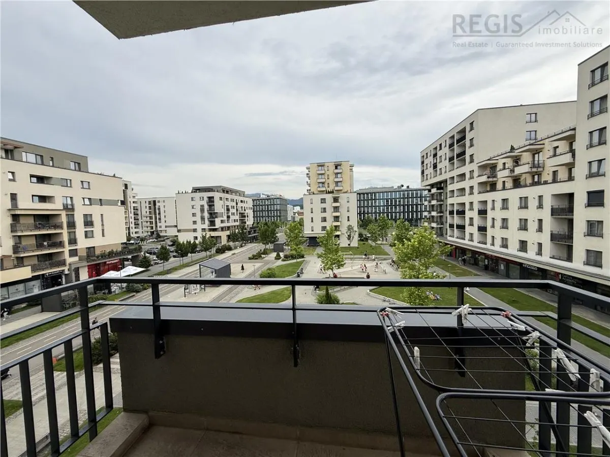 Apartament doua camere Pietonal Coresi Avantgarden ( Kasper ) - foto 5