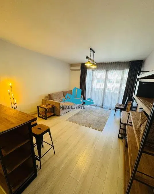 Inchiriere Apartament 3 Camere Unirii Soho Cu Parcare Inclusa - foto 1