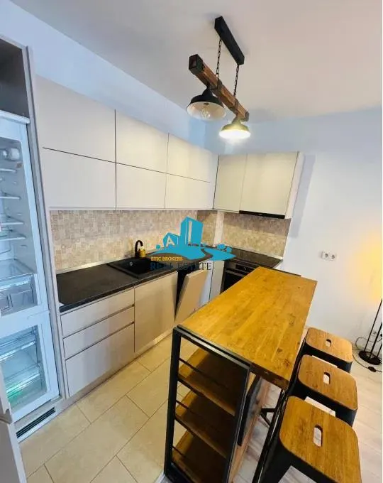 Inchiriere Apartament 3 Camere Unirii Soho Cu Parcare Inclusa - foto 4