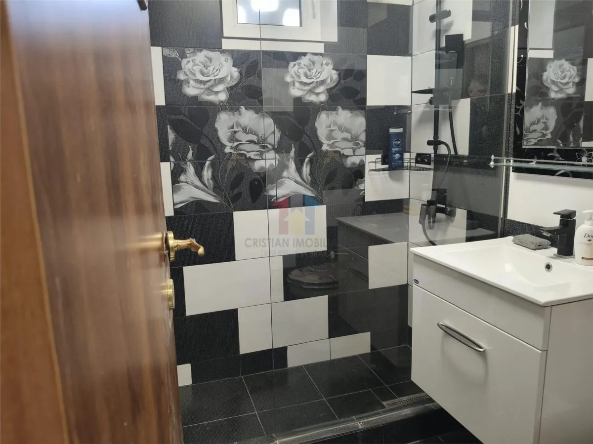 Apartament 2 camere, parter Independentei,renovat - foto 10