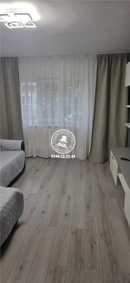 Apartament 2  camere de inchiriat in zona Nicolina - foto 1