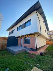 Casa Tip Duplex - 5 camere 4 bai - Mutare Imediata - - foto 1