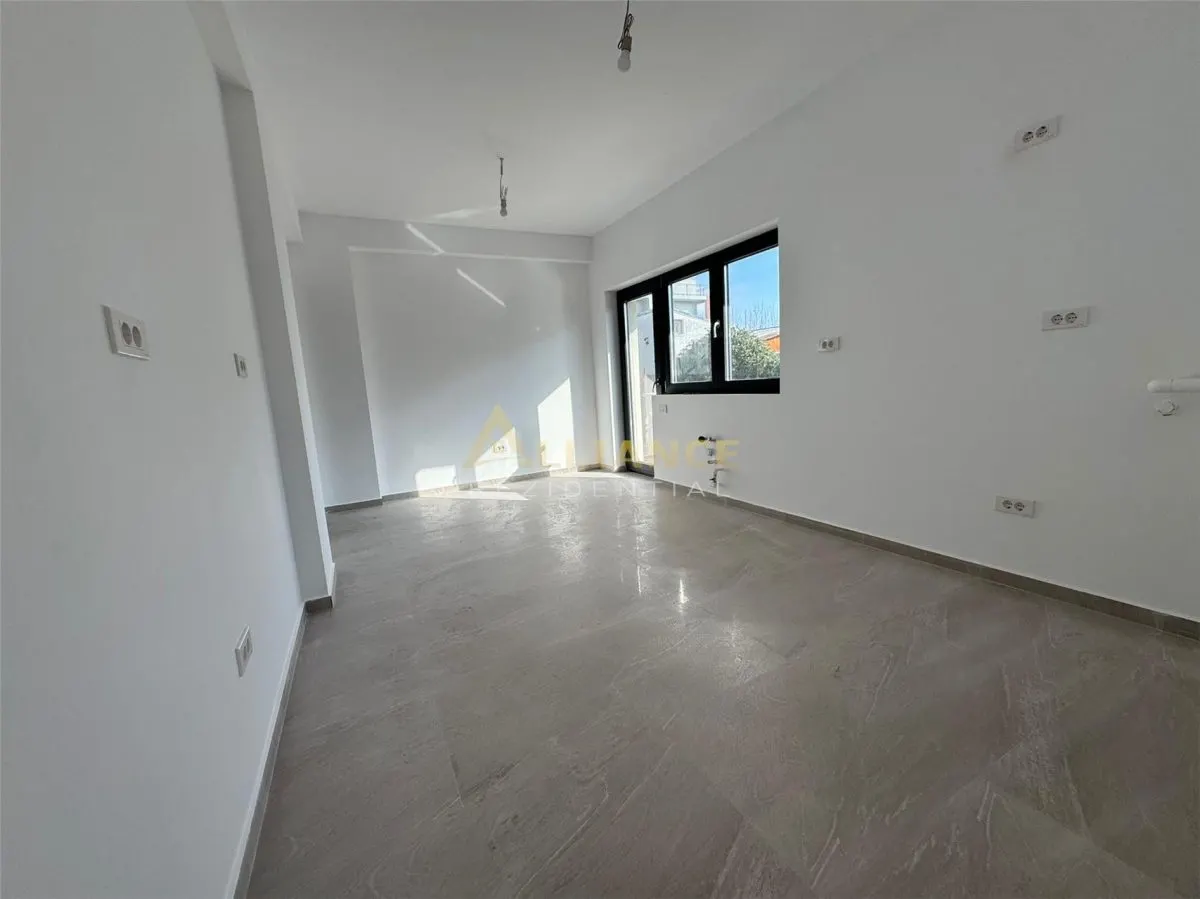 Casa Individuala - Popesti Leordeni - 5 camere 3 bai - 344MP Teren - foto 8