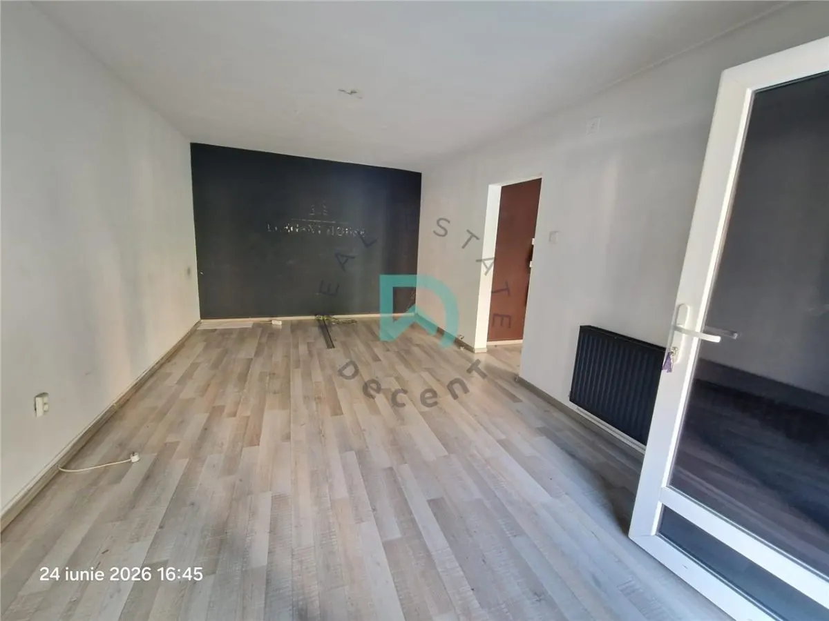 Spatiu comercial de inchiriat  Brasov - foto 1