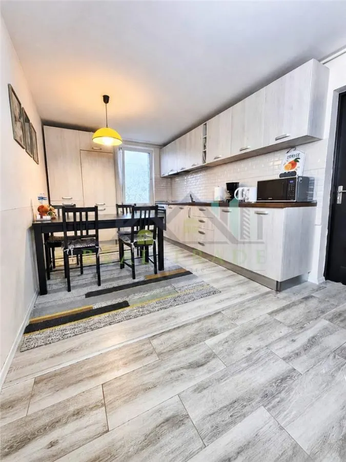 Apartament 2 camere decomandat renovat, zona Astra - foto 4