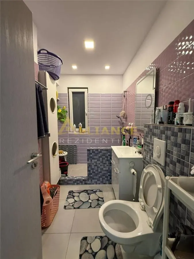 Apartament 3camere mobilat si utilat Metrou 1 decembrie 15min - foto 19