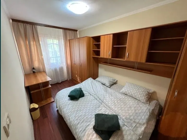 Apartament 3 Camere â€“ Podu Roș | Lângă Facultatea de Fizică - foto 3