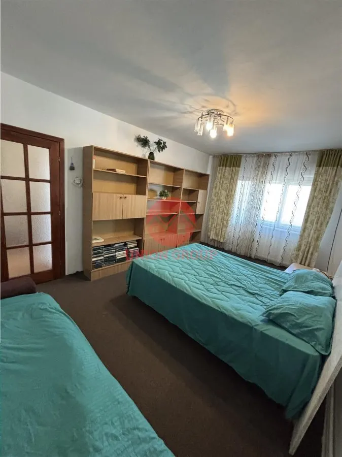 Apartament 3 Camere, Decomandat, zona Tomis ll, Ideal vara, sau termen lung - foto 1
