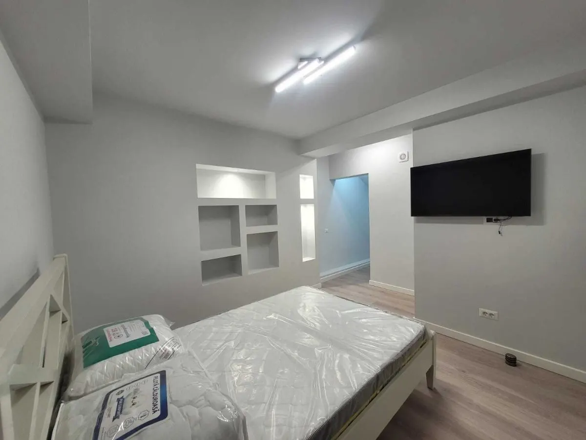 Apartament 2 camere cu terasă - Vilă ultracentral la 50 m de UMF - foto 2