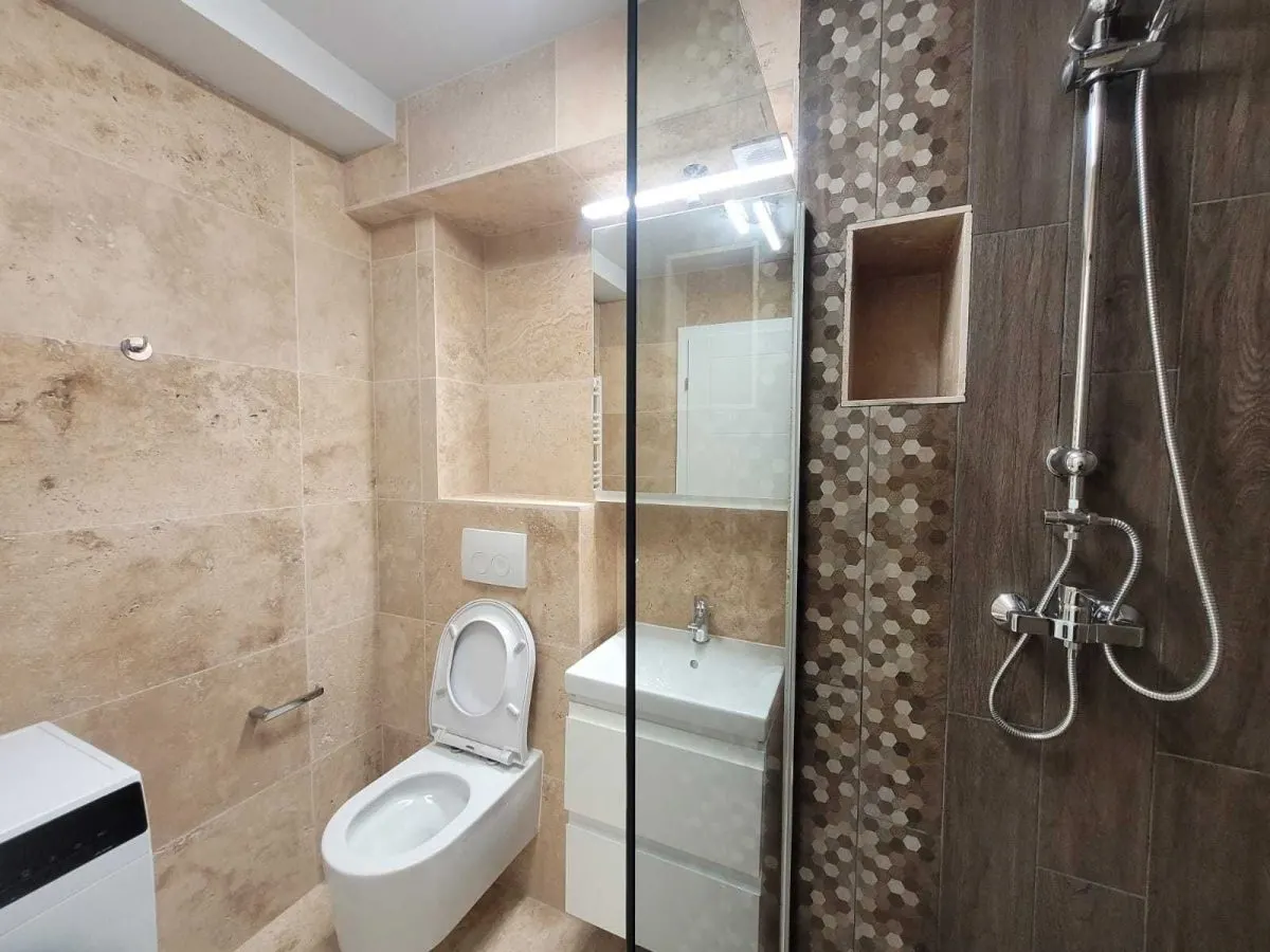 Apartament 2 camere cu terasă - Vilă ultracentral la 50 m de UMF - foto 6