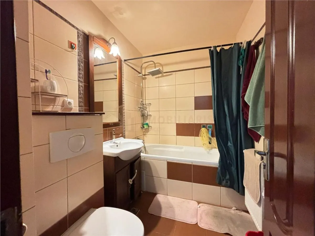 Apartament 3 camere decomandat | Garaj | Lift | Republicii â€“ Parcul Central | 67 mp - foto 9
