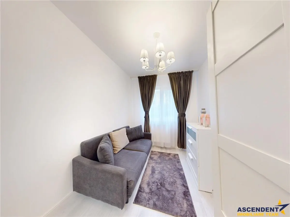 Eleganta si simplitate - Centrul Civic, renovat, etaj 2, design cu detalii unice - foto 7