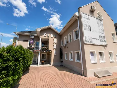 Cladire comerciala reprezentativa, 670 mp, vizibilitate, parcare proprie, vitrinaj stradal si potential multiplu, Targu Mures - foto 14