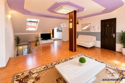 Cladire comerciala reprezentativa, 670 mp, vizibilitate, parcare proprie, vitrinaj stradal si potential multiplu, Targu Mures - foto 17