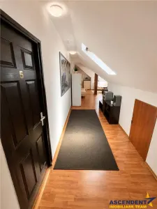 Cladire comerciala reprezentativa, 670 mp, vizibilitate, parcare proprie, vitrinaj stradal si potential multiplu, Targu Mures - foto 9