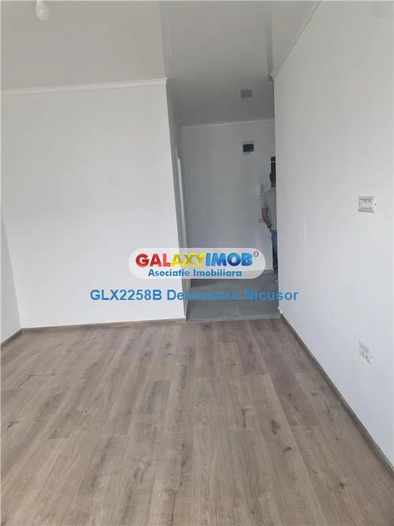 Garsoniera cu loc de parcare Militari Residence 300 euro - foto 11