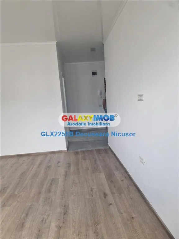 Garsoniera cu loc de parcare Militari Residence 300 euro - foto 10