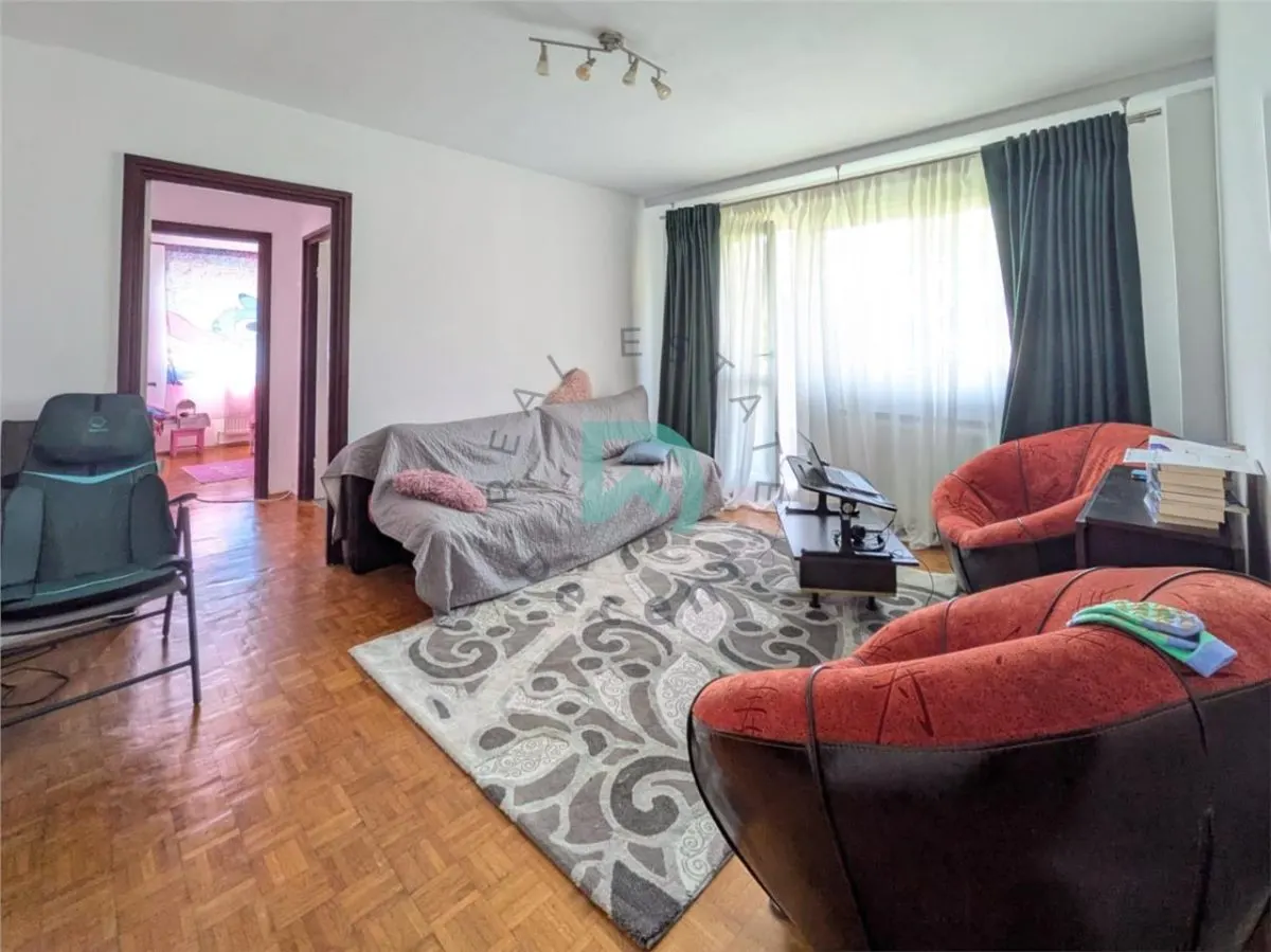 Apartament 3 camere Gemenii, Brasov - foto 11