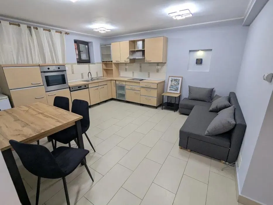 Apartament 3 camere, Intre Lacuri, zona Iulius + Parcare si Gradina - foto 1